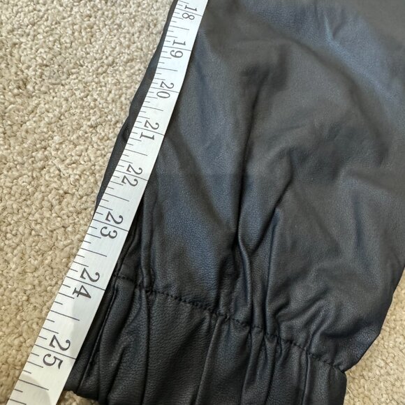 Sparkle and Fade Joggers NWT - Picture 5 of 5